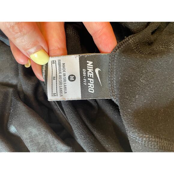 Nike Pro Dri-Fit Fleece Lined Hooded Black Sneak Print Running Hooded Top Medium - Picture 9 of 11